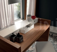 Письменный стол Materica фабрика I4 Mariani