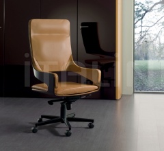 Кресло Silhouette фабрика I4 Mariani