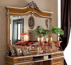 Настенное зеркало 12641 Настенное зеркало 12641 фабрика Modenese Gastone