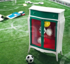 Витрина Offside фабрика Modenese Gastone