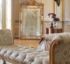 Настенное зеркало Merveille Настенное зеркало Merveille фабрика Arte Arredo