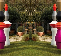 Горшок Vas-One Family/Big Bo Горшок Vas-One Family/Big Bo фабрика Serralunga