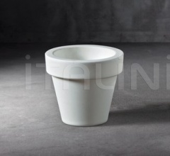 Кашпо Vas-Etto Кашпо Vas-Etto фабрика Serralunga