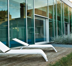 Шезлонг Lazy Lettino фабрика Serralunga