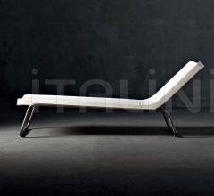 Шезлонг Design Chaise Longue Time Out фабрика Serralunga