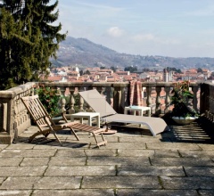 Кашпо Inorbita Кашпо Inorbita фабрика Serralunga