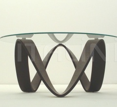 Стол обеденный Sumo Стол обеденный Sumo фабрика Emmemobili