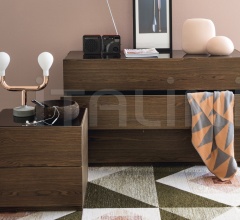 Итальянские Спальни - Прикроватная тумбочка CITY фабрика Calligaris