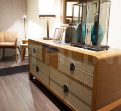 Итальянские Спальни - Комод KIMONO HE123 Итальянские Спальни - Комод KIMONO HE123 фабрика Mobilidea