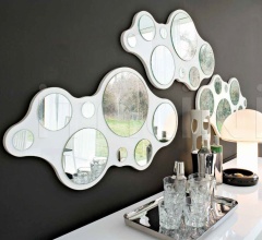 Итальянские Предметы интерьера - Настенное зеркало BUBBLES Итальянские Предметы интерьера - Настенное зеркало BUBBLES фабрика Calligaris