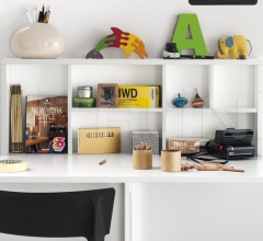 Итальянские Столы - Откидной настенный стол SPACEBOX фабрика Calligaris