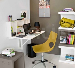 Итальянские Столы - Откидной настенный стол SPACEBOX фабрика Calligaris