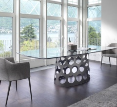 Итальянские Столы обеденные - Стол обеденный Jean фабрика Porada