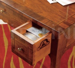 Письменный стол 21.29 F11 фабрика Tosato