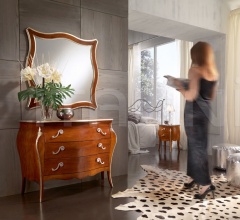 Настенное зеркало 10.55 Настенное зеркало 10.55 фабрика Tosato