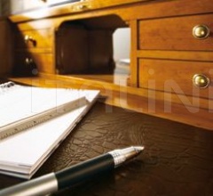 Секретер 21.43 F13 Секретер 21.43 F13 фабрика Tosato