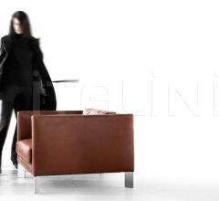 Кресло Piano Solo фабрика Erba Italia