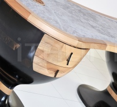 Итальянские Письменные столы - Письменный стол M1532 Итальянские Письменные столы - Письменный стол M1532 фабрика Annibale Colombo