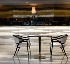 Барный стол Baker Барный стол Baker фабрика IPE Cavalli (Visionnaire)