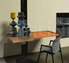 Итальянские Письменные столы - Письменный стол 840 STADERA Итальянские Письменные столы - Письменный стол 840 STADERA фабрика Cassina