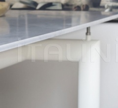 Итальянские Столы обеденные - Стол обеденный LC6 фабрика Cassina