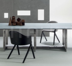 Итальянские Столы для конференц зала - Стол SARPI OFFICE фабрика Cassina