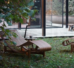 Шезлонг 522 TOKYO CHAISE LONGUE Шезлонг 522 TOKYO CHAISE LONGUE фабрика Cassina
