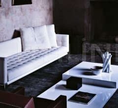 Диван 243 VOLAGE Диван 243 VOLAGE фабрика Cassina