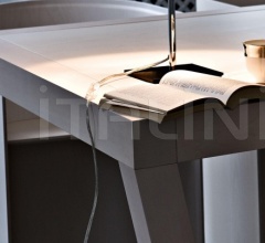 Итальянские Столы обеденные - Стол обеденный 196 ROTOR фабрика Cassina