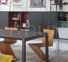 Буфет LC CASIERS STANDARD Буфет LC CASIERS STANDARD фабрика Cassina