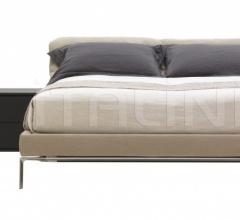 Кровать L32 MOOV Кровать L32 MOOV фабрика Cassina