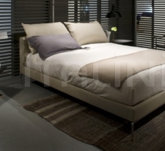 Кровать L32 MOOV Кровать L32 MOOV фабрика Cassina