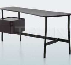 Итальянские Письменные столы - Письменный стол L40 Sled Desk Итальянские Письменные столы - Письменный стол L40 Sled Desk фабрика Cassina