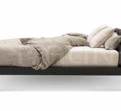 Кровать L41 SLED Кровать L41 SLED фабрика Cassina