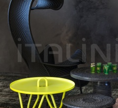 Итальянские Уличные столики - Столик Oasis Итальянские Уличные столики - Столик Oasis фабрика Moroso