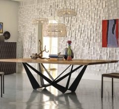 Стол обеденный Skorpio Wood фабрика Cattelan Italia