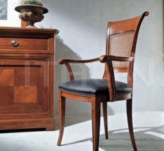 Стул с подлокотниками 90.855 фабрика Bamax