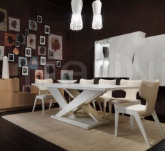 Стойка под TV 104.601 фабрика Bamax