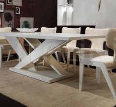 Стол обеденный 82.131 Стол обеденный 82.131 фабрика Bamax