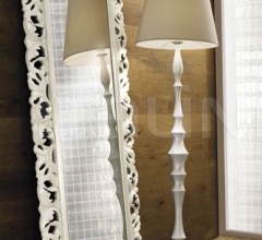 Настенное зеркало Lory 533.01 Настенное зеркало Lory 533.01 фабрика Bova