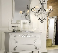 Настенное зеркало Diana 531.01 Настенное зеркало Diana 531.01 фабрика Bova