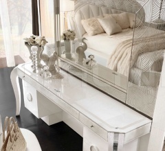Туалетный столик 658/659/660 Туалетный столик 658/659/660 фабрика Florence Collections