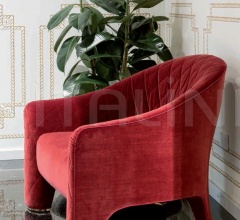 Кресло MONTE NAPOLEONE Кресло MONTE NAPOLEONE фабрика Saint Babila