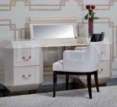 Стул с подлокотниками MAGENTA фабрика Saint Babila