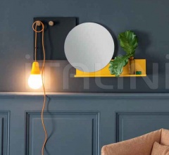 Итальянские Предметы интерьера - Настенное зеркало Piers Итальянские Предметы интерьера - Настенное зеркало Piers фабрика Bonaldo