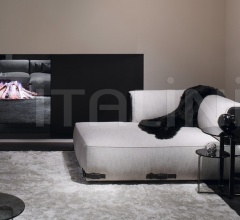 Столик Columbus Столик Columbus фабрика Fendi Casa