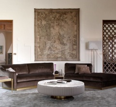 Диван MONTECARLO 00092 Диван MONTECARLO 00092 фабрика Signorini & Coco