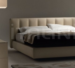 Кровать Flavia Кровать Flavia фабрика Poltrona Frau