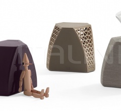 Столик Hudson Столик Hudson фабрика Poltrona Frau