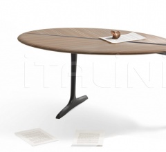 Кофейный столик Bird Кофейный столик Bird фабрика Poltrona Frau